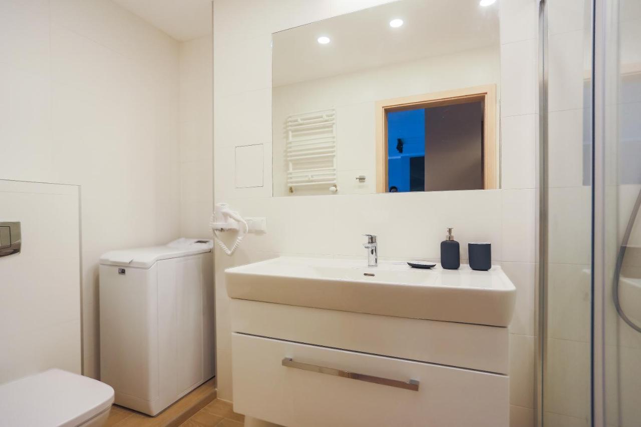 Apartment - Wyspianskiego 720